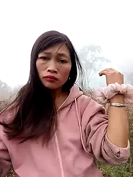 siusiu-00 online show from 02/20/26, 07:32