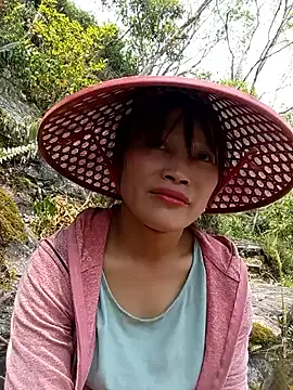 siusiu-00 online show from 04/14/26, 05:13