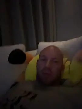 Missleil online show from 10/14/25, 08:20