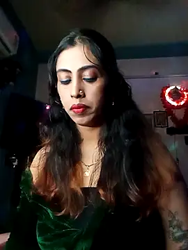 Darling Annie online show from 11/22/25, 05:34