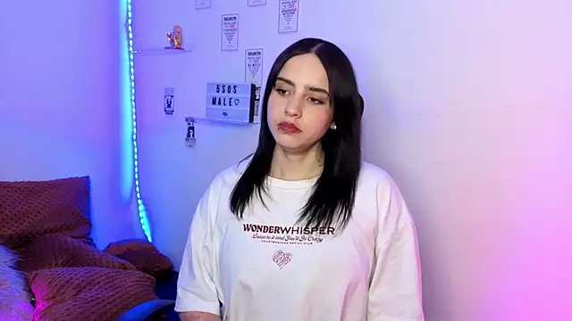 Emily Lindey online show from 02/10/26, 03:43