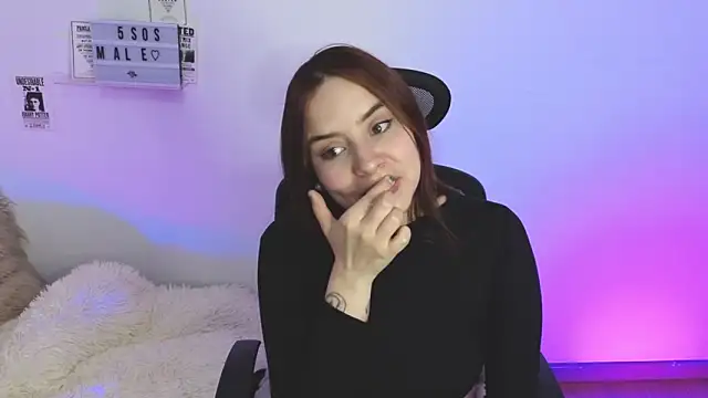 Emily Lindey online show from 02/21/26, 09:10