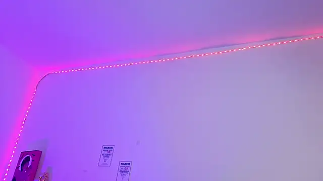 Emily Lindey online show from 03/21/26, 07:24