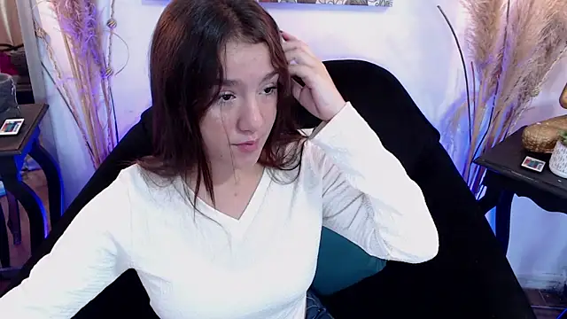 ZharaGag on u online show from 11/02/25, 12:18