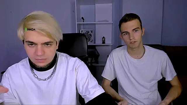 astren villo online show from 11/04/25, 01:21