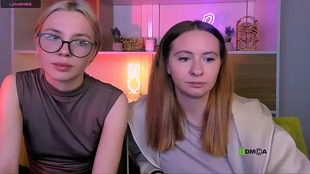 sendi cais online show from 11/18/25, 02:54