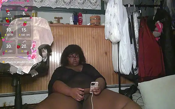 TheChubbySiren online show from 11/01/25, 01:40