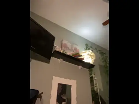 queenkelly1234 online show from 12/14/25, 01:11