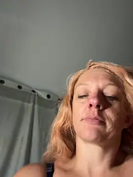queenkelly1234 online show from 07/05/26, 10:33