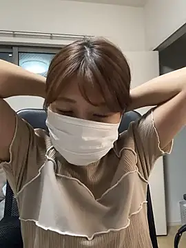 ichika 2  online show from 05/06/26, 10:42
