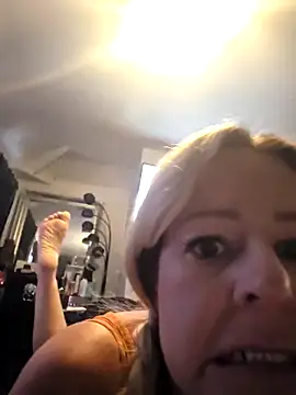 DarceyDevilDoll online show from 05/30/26, 04:48