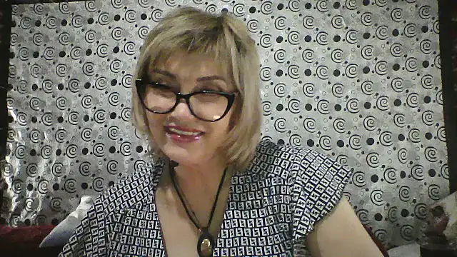 Lia Ray online show from 10/29/25, 07:59