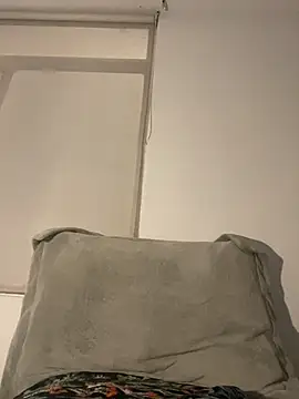 Natyvelvet    online show from 10/29/25, 01:30