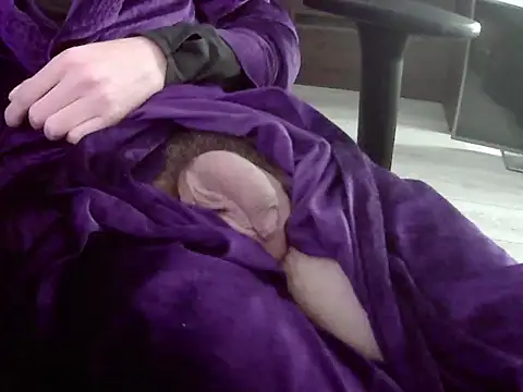 Batboy94 online show from 11/22/25, 07:24