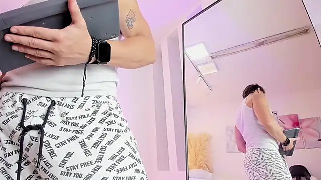 Justin valverde online show from 04/12/26, 03:22