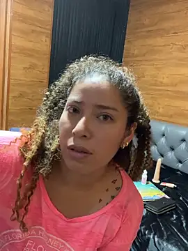 Yvonny27 online show from 01/19/26, 11:58