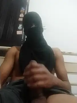 Snapshot of JR777xxx chatting on 02/13/26, 11:34 JR777xxx online show from 02/13/26, 11:34