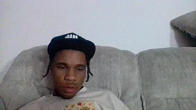 Snapshot of princefreshk chatting on 10/22/25, 08:25 princefreshk online show from 10/22/25, 08:25