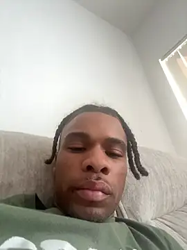 Snapshot of princefreshk chatting on 10/25/25, 11:43 princefreshk online show from 10/25/25, 11:43