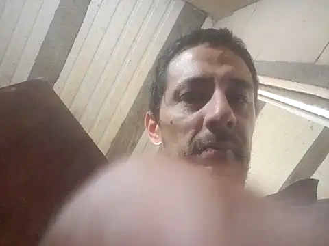 locoar22 online show from 10/20/25, 08:09