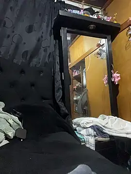 Zoe fire online show from 01/15/26, 01:54