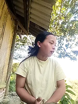 Nguyet2k4 online show from 11/26/25, 01:28