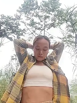 Nguyet2k4 online show from 03/25/26, 05:13