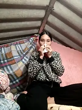 -Kem-01 online show from 11/04/25, 01:27