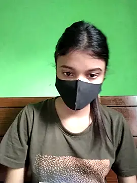 Snapshot of Jaya-Ray chatting on 10/17/25, 01:31 Jaya-Ray online show from 10/17/25, 01:31