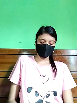 Snapshot of Jaya-Ray chatting on 10/18/25, 01:30 Jaya-Ray online show from 10/18/25, 01:30