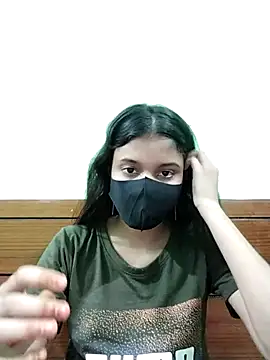 Snapshot of Jaya-Ray chatting on 10/31/25, 12:28 Jaya-Ray online show from 10/31/25, 12:28