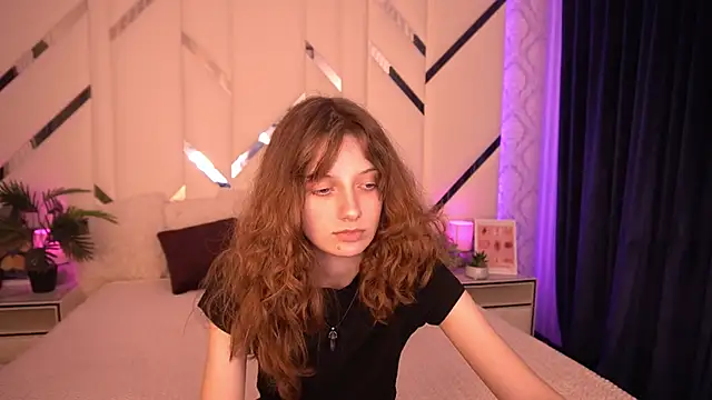 CuteeFoxy online show from 11/10/25, 02:38