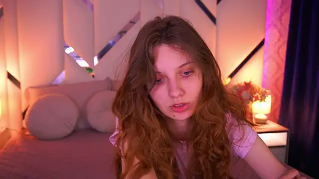 CuteeFoxy online show from 04/06/26, 12:39