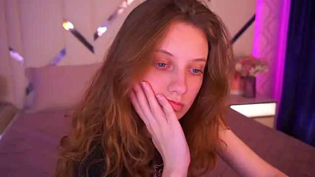 CuteeFoxy online show from 05/05/26, 12:57