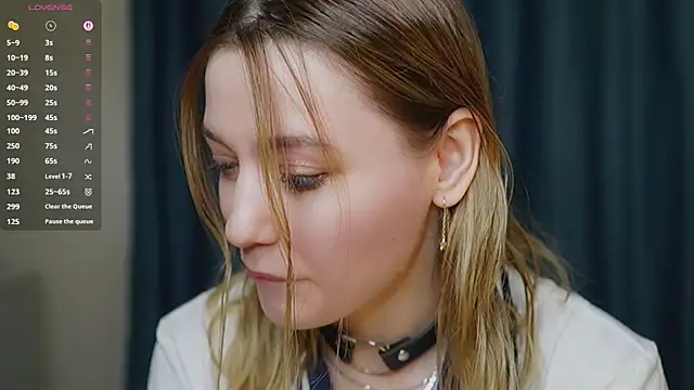 StarryMary online show from 11/23/25, 09:03