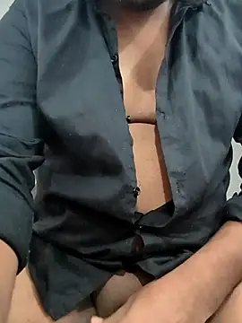 Akki19989 online show from 10/18/25, 08:09