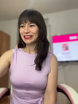 AlanaRius18 online show from 04/18/26, 10:41