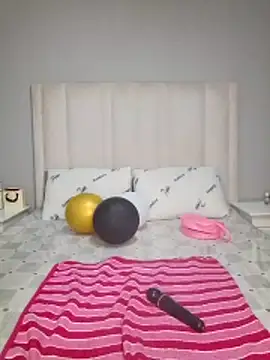 Bubbles156 online show from 11/28/25, 08:39