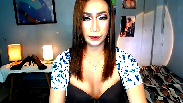 littleredbunny27 online show from 03/16/26, 08:51