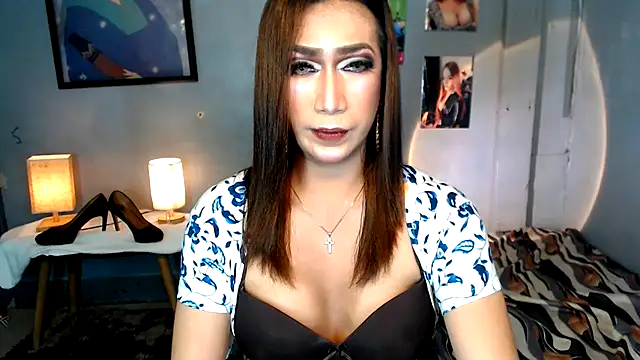 littleredbunny27 online show from 03/24/26, 09:03