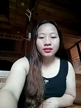 Snapshot of Mising5022 chatting on 10/16/25, 03:40 Mising5022 online show from 10/16/25, 03:40