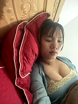 hanaa-show online show from 10/31/25, 02:40