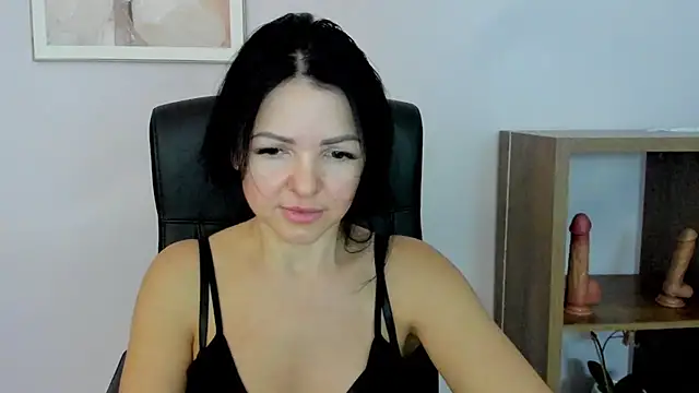 Mollybloom40 online show from 11/26/25, 04:08