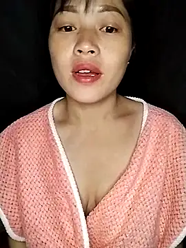 Hani-i online show from 10/27/25, 09:08