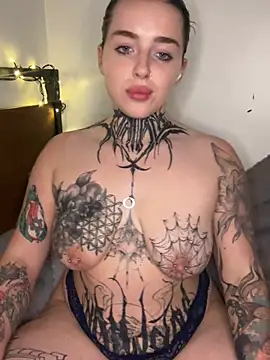 lucycoxxoxo online show from 07/23/26, 01:58