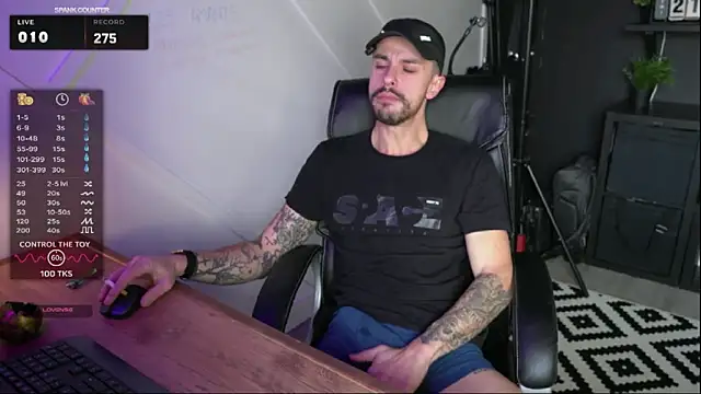 monsieurguitsxxx online show from 02/05/26, 11:15