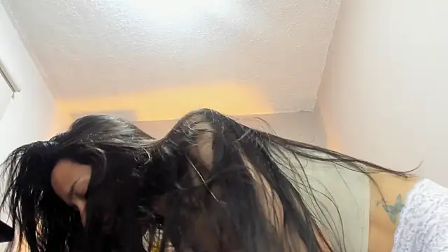 Laskhmi  online show from 11/14/25, 01:10