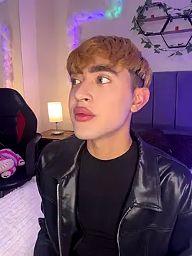 JustinCastiblanco online show from 10/17/25, 11:46