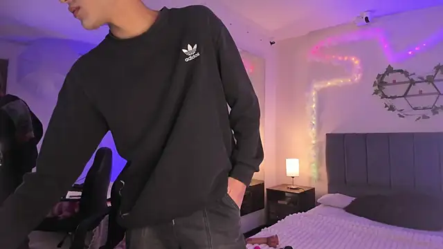 JustinCastiblanco online show from 11/15/25, 11:29