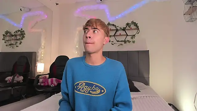 JustinCastiblanco online show from 11/21/25, 11:20